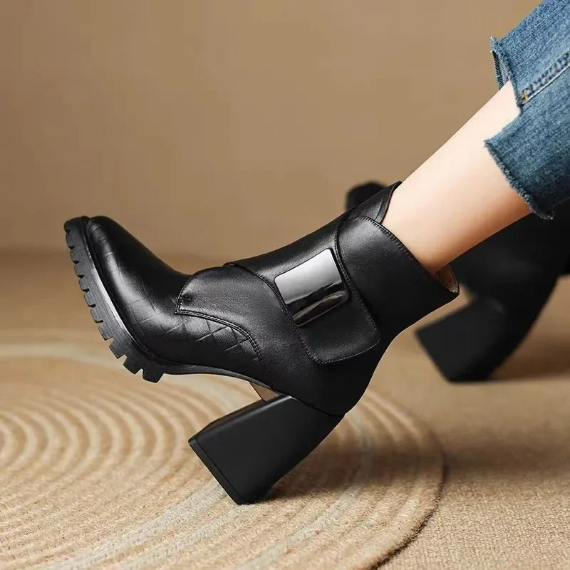 Aziel Boots