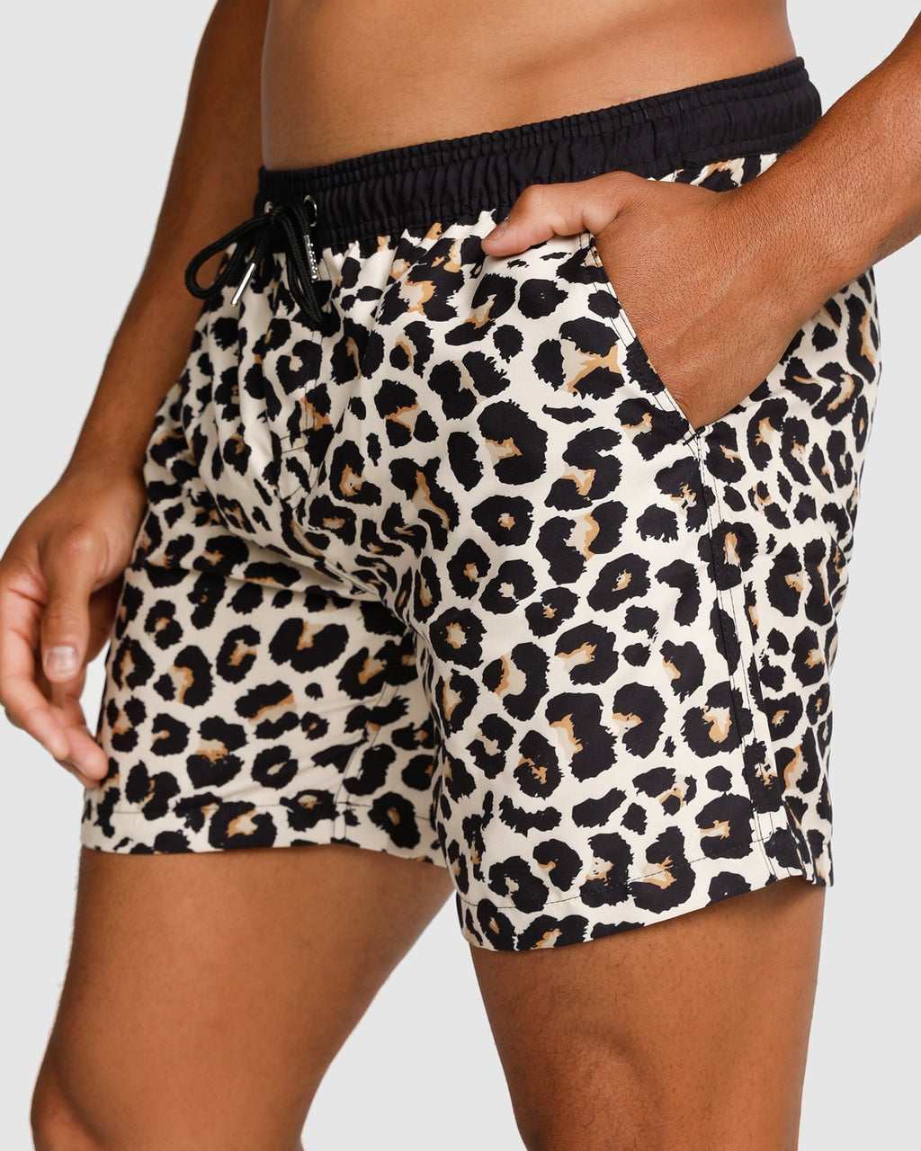 Men's Swim Shorts with Quick-Drying Fabric – Stylish Leopard