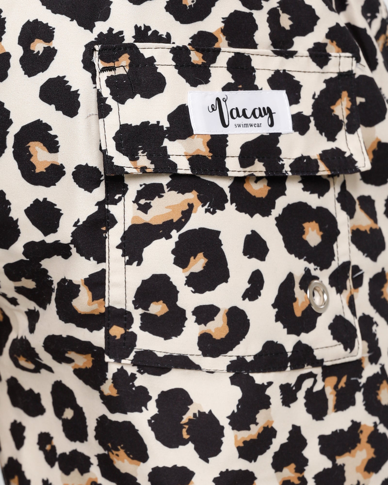 Men's Swim Shorts with Quick-Drying Fabric – Stylish Leopard