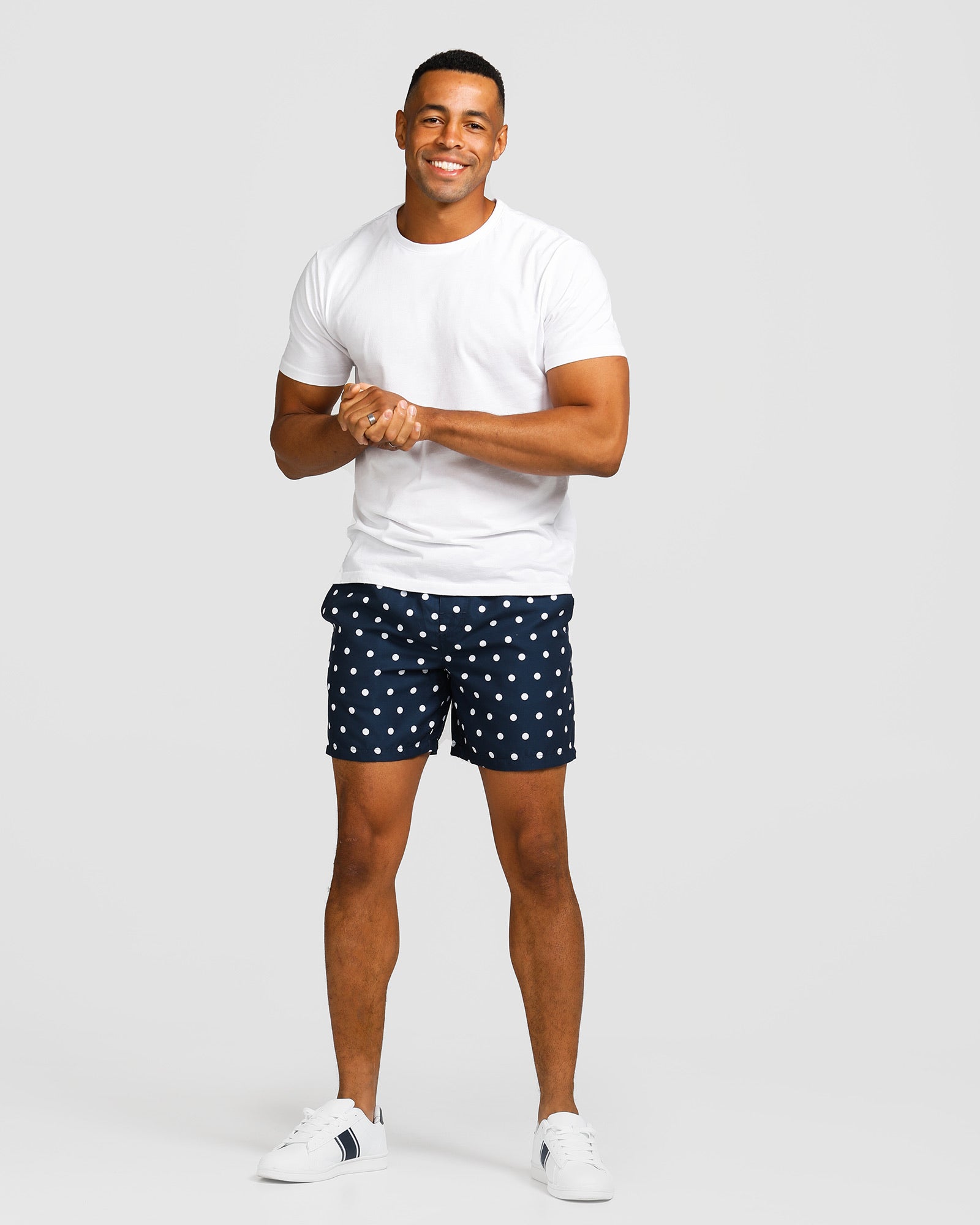 Men's Swim Shorts with Quick-Drying Fabric – Stylish Navy Polka