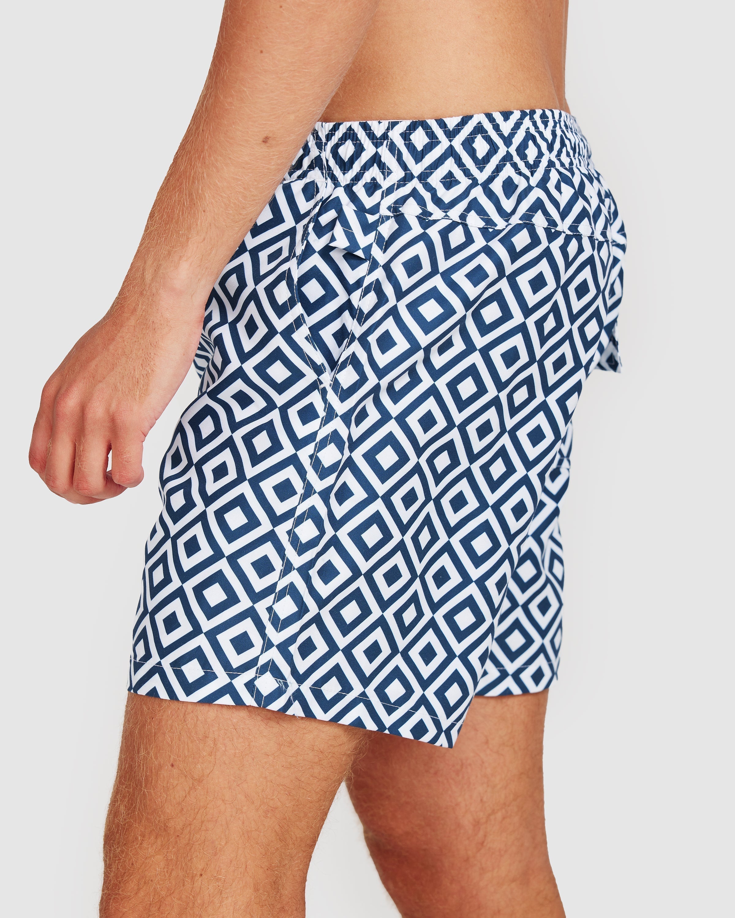 Men's Swim Trunks with Quick-Drying Fabric – Slim Fit Design