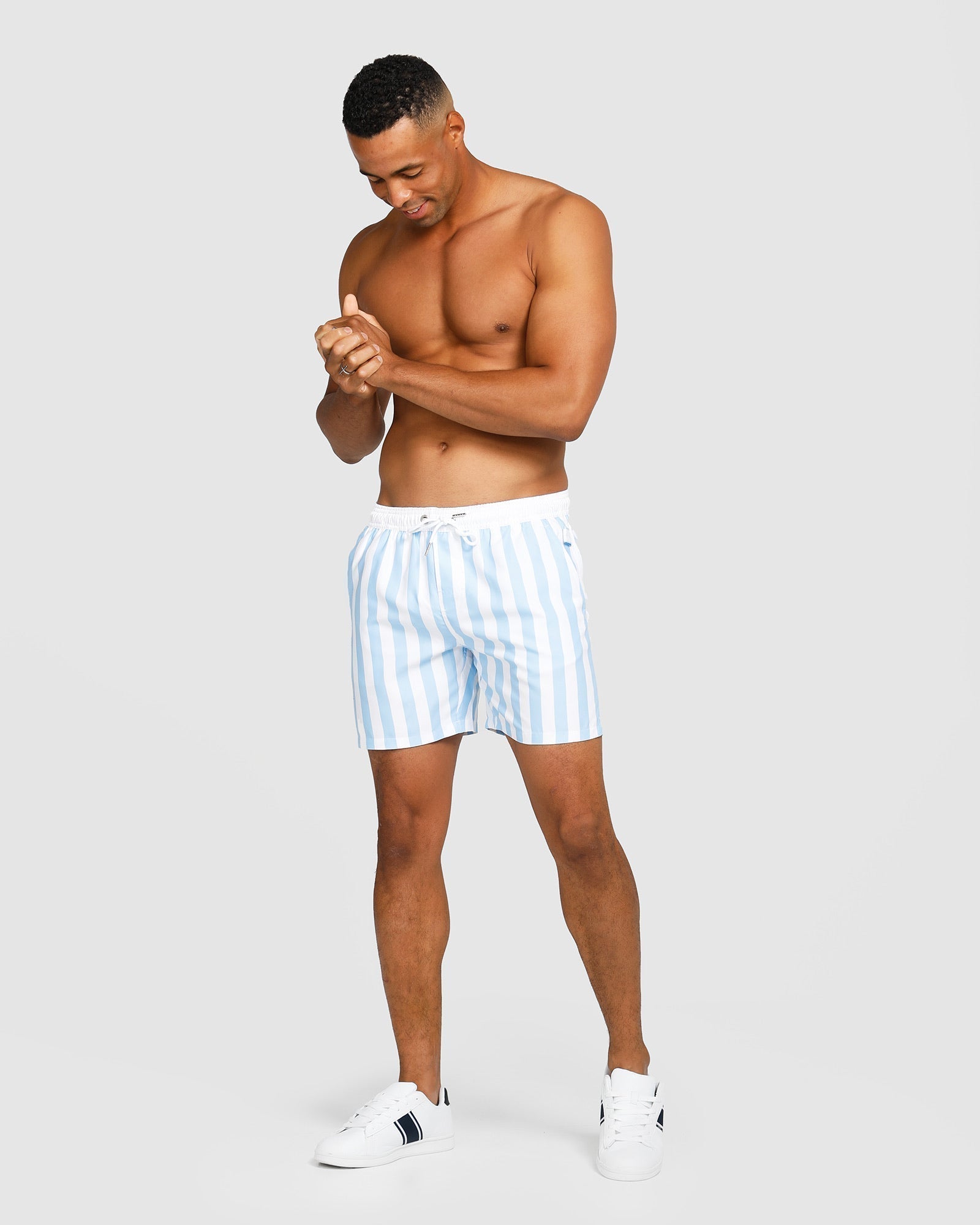 Men's Swim Trunks with Quick-Drying Fabric – Stylish Beachwear