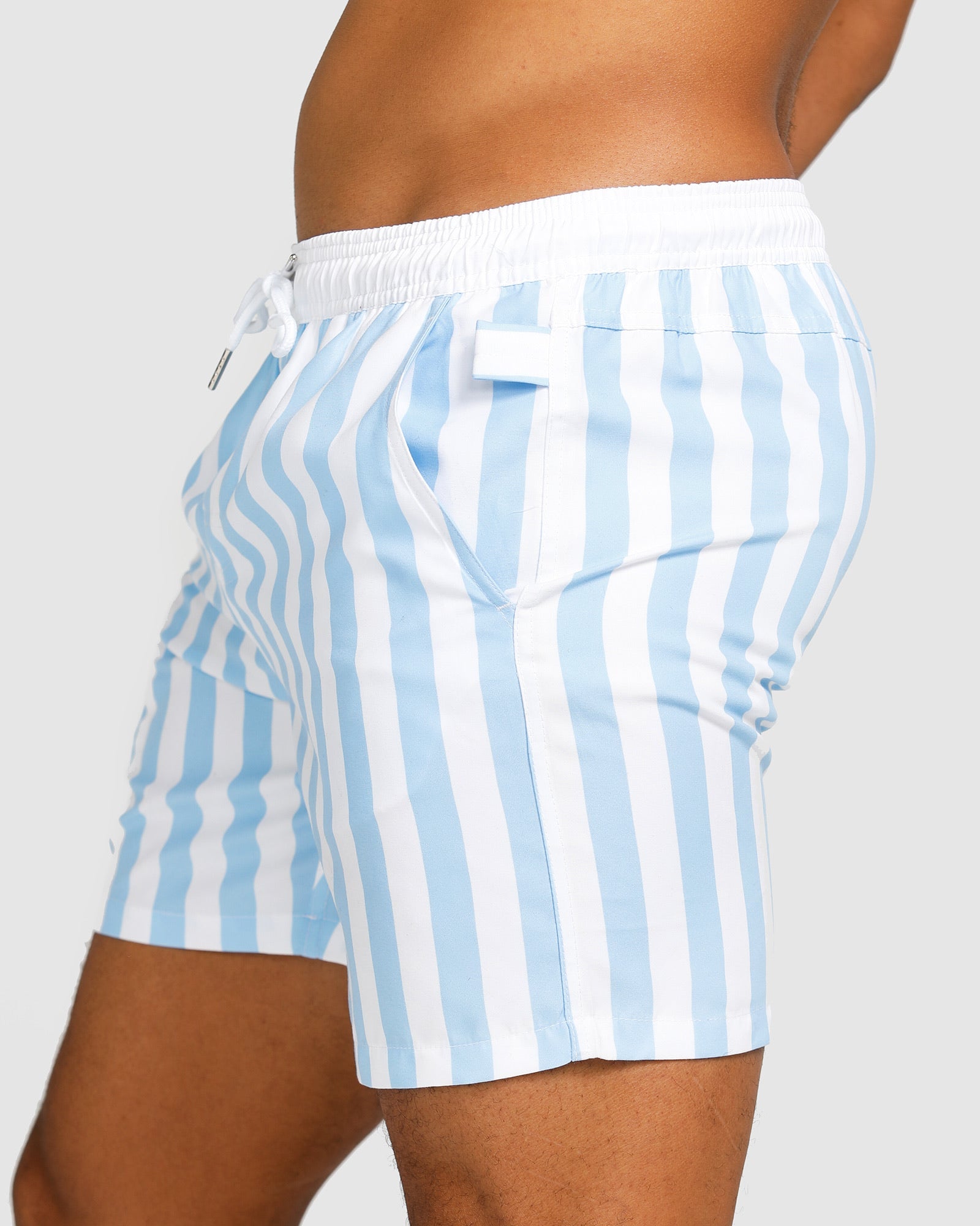 Men's Swim Trunks with Quick-Drying Fabric – Stylish Beachwear