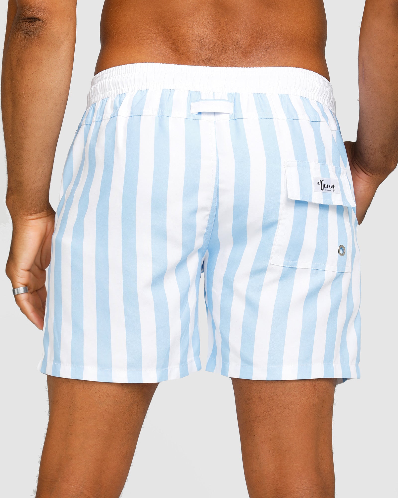 Men's Swim Trunks with Quick-Drying Fabric – Stylish Beachwear